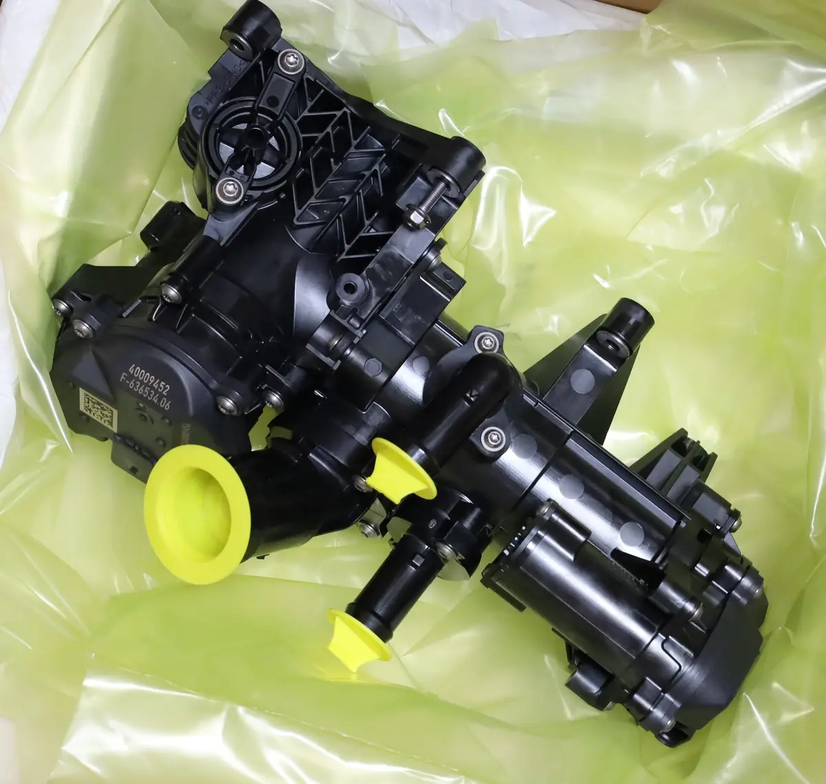 2023-2025 Silverado Sierra Lz0 Duramax Engine Coolant Flow Control Valve Oem Gm 40009452 1